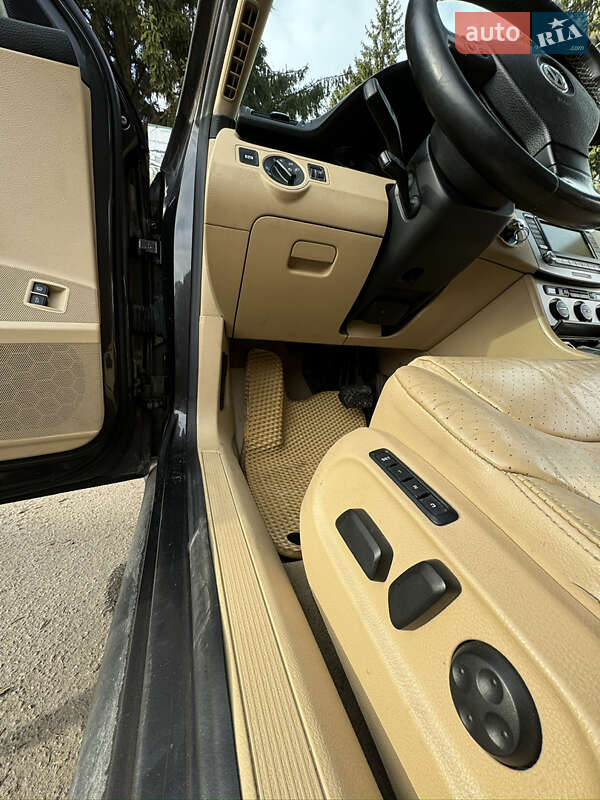 Универсал Volkswagen Passat 2006 в Львове