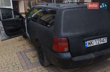 Универсал Volkswagen Passat 1998 в 