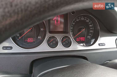 Седан Volkswagen Passat 2008 в 