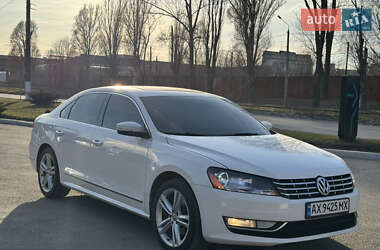 Седан Volkswagen Passat 2014 в Дніпрі