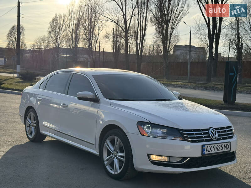 Седан Volkswagen Passat 2014 в Днепре