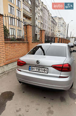 Седан Volkswagen Passat 2015 в 