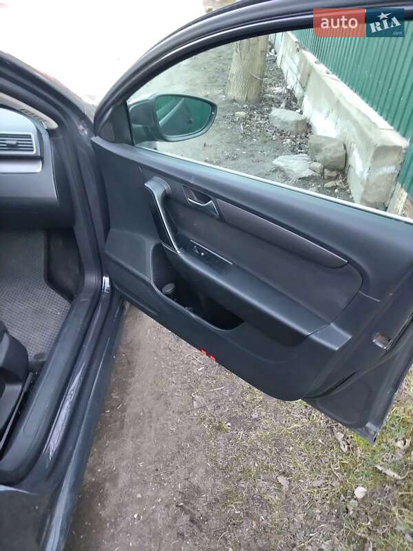 Универсал Volkswagen Passat 2012 в Хмельнике