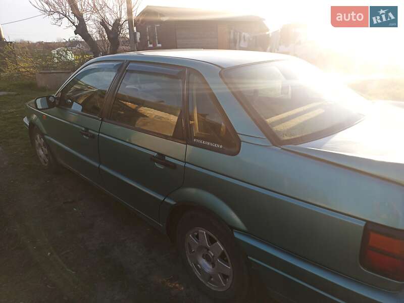 Volkswagen Passat 1991