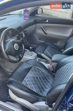 Универсал Volkswagen Passat 2002 в 