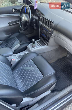 Универсал Volkswagen Passat 2002 в 