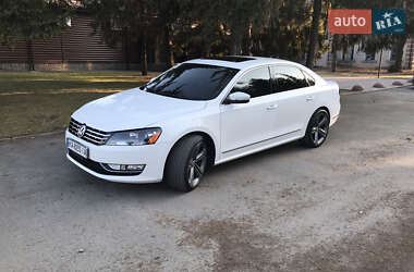 Седан Volkswagen Passat 2015 в 