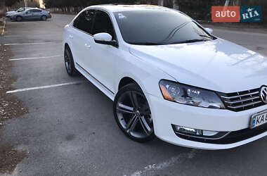 Седан Volkswagen Passat 2015 в 