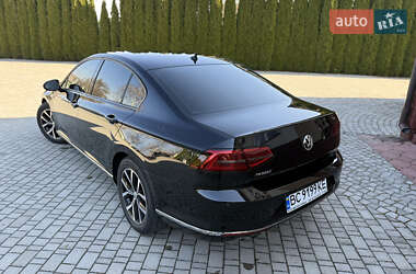 Седан Volkswagen Passat 2016 в 