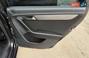 Универсал Volkswagen Passat 2013 в 