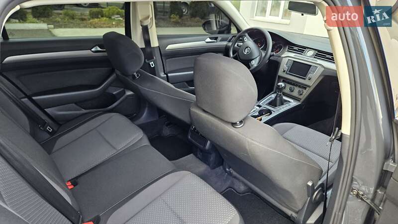 Универсал Volkswagen Passat 2015 в Кременчуге