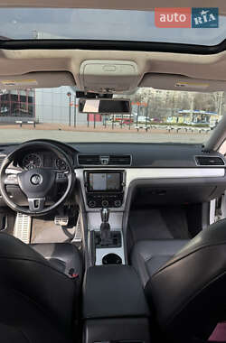 Седан Volkswagen Passat 2013 в 