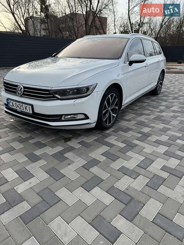 Универсал Volkswagen Passat 2015 в Каневе