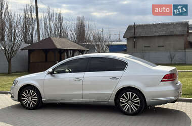 Седан Volkswagen Passat 2011 в 