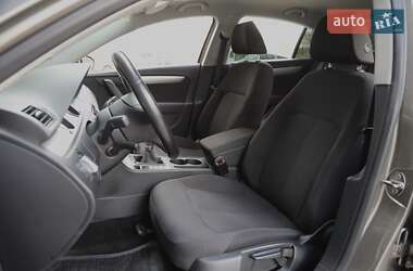 Седан Volkswagen Passat 2014 в 