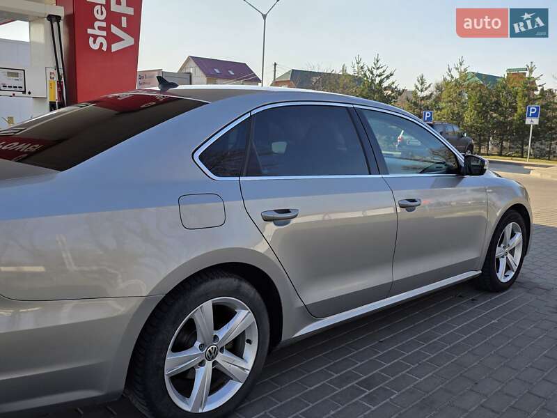 Седан Volkswagen Passat 2014 в Вінниці