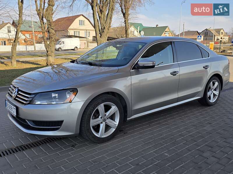 Седан Volkswagen Passat 2014 в 