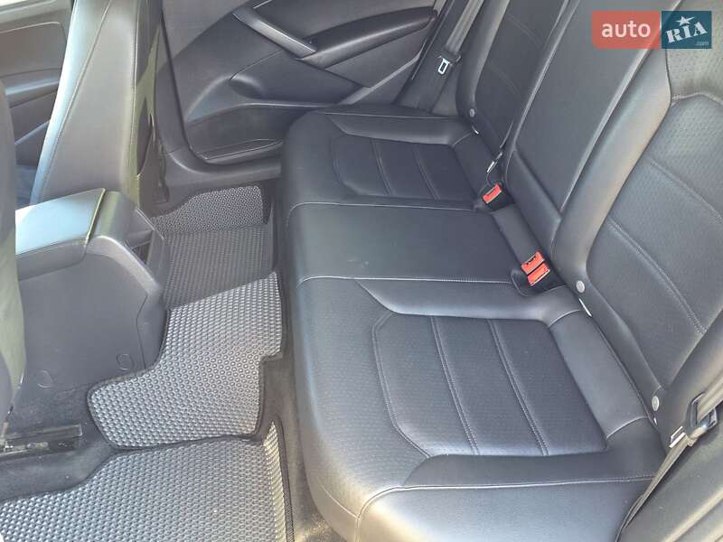 Седан Volkswagen Passat 2014 в Вінниці