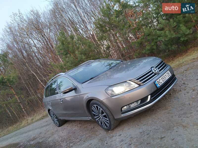 Универсал Volkswagen Passat 2014 в Львове