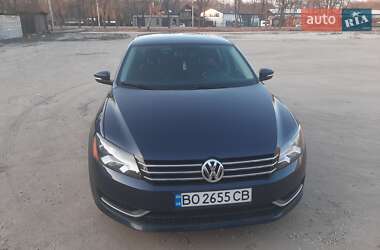Седан Volkswagen Passat 2012 в Тернополі