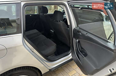 Универсал Volkswagen Passat 2009 в 