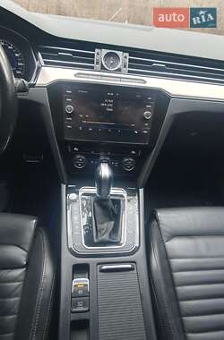 Универсал Volkswagen Passat 2017 в 