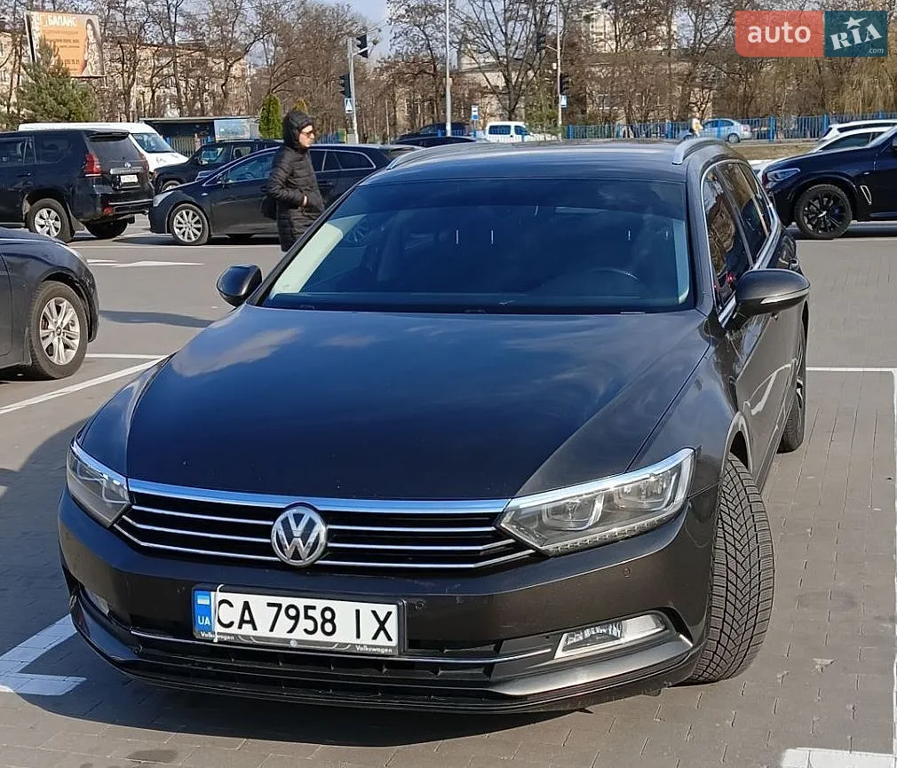 2015 Volkswagen Passat - мініатюра 5