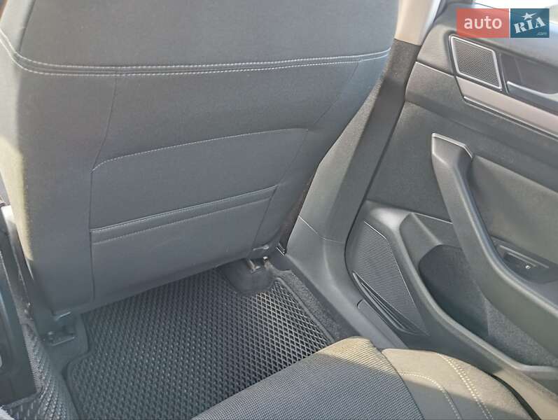 Универсал Volkswagen Passat 2015 в Броварах