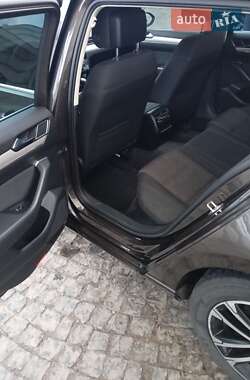 Универсал Volkswagen Passat 2015 в 