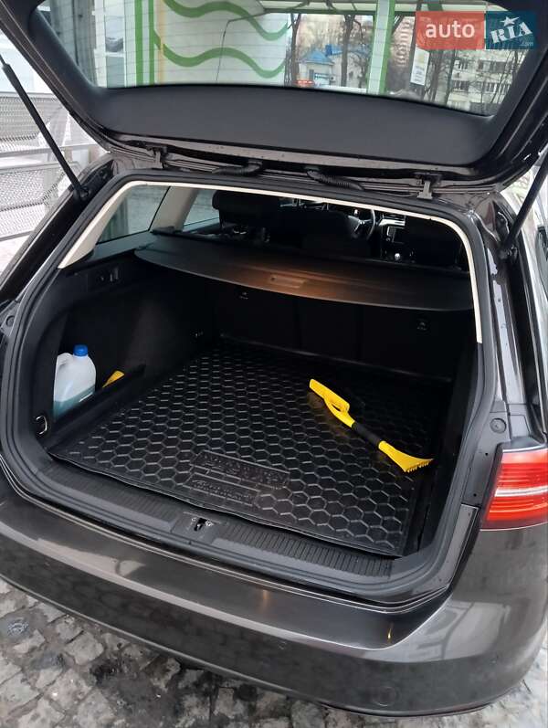 Универсал Volkswagen Passat 2015 в Броварах