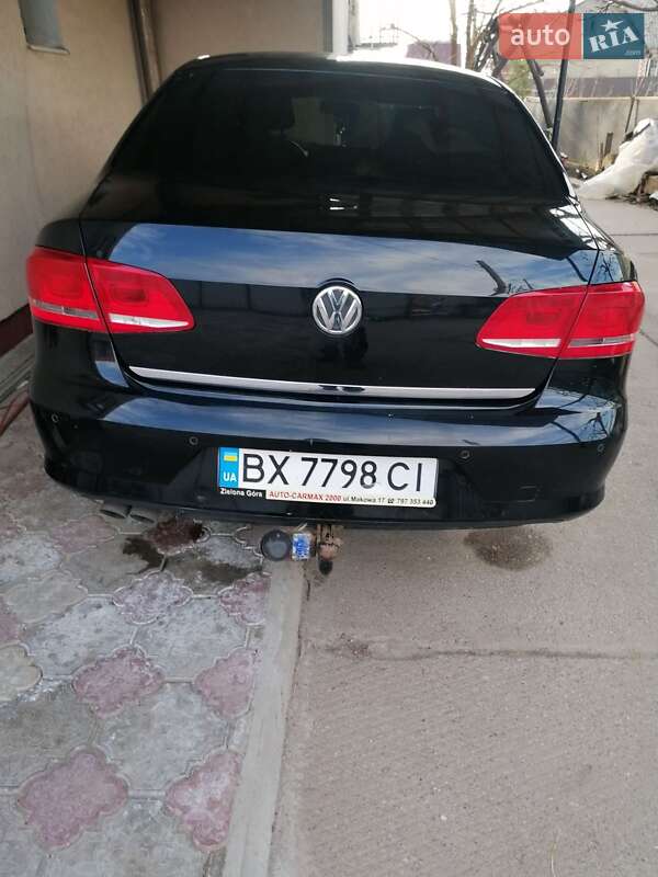 Седан Volkswagen Passat 2013 в Хмельницькому