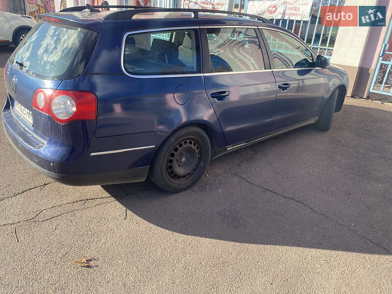 Универсал Volkswagen Passat 2007 в Коростене