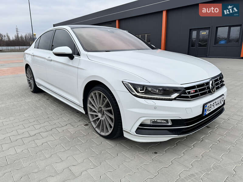 Седан Volkswagen Passat 2016 в Вінниці