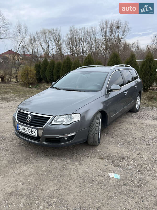 Універсал Volkswagen Passat 2008 в Чернівцях
