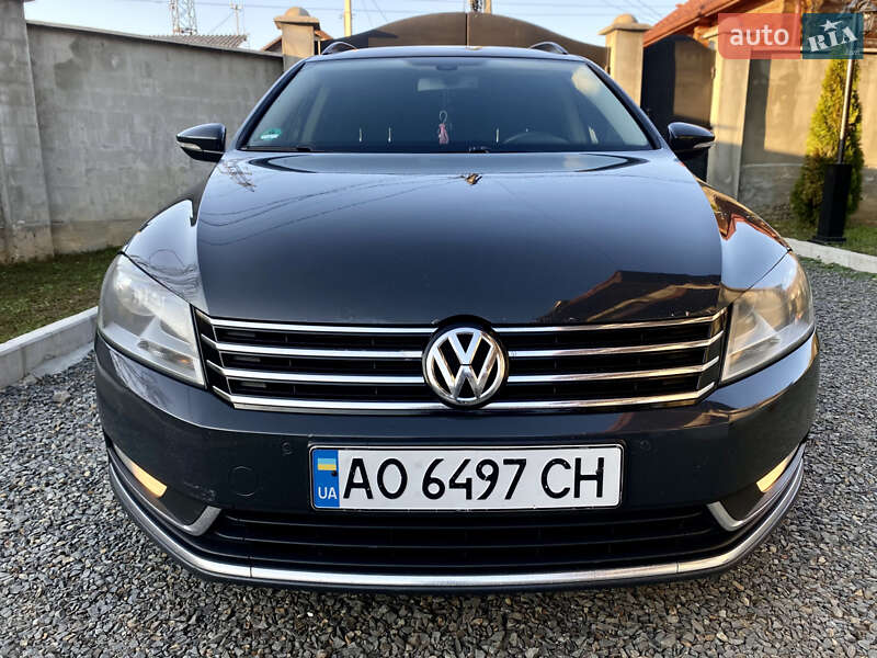Volkswagen Passat 2011
