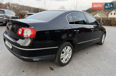 Седан Volkswagen Passat 2008 в 