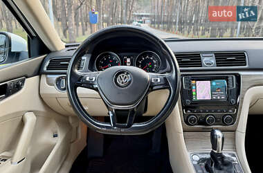 Седан Volkswagen Passat 2016 в 