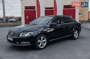 Седан Volkswagen Passat 2012 в 