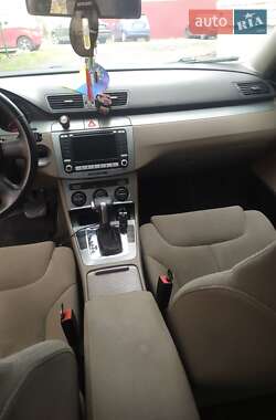 Седан Volkswagen Passat 2006 в 