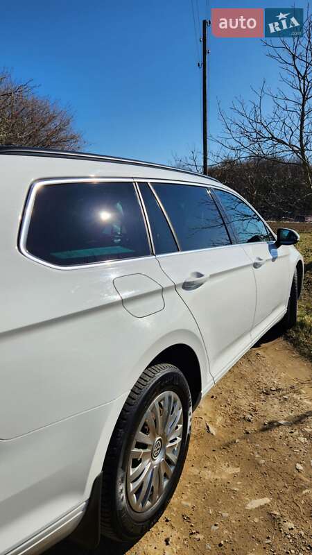 Универсал Volkswagen Passat 2017 в Косове фото 11 Универсал Volkswagen Passat 2017 в Косове