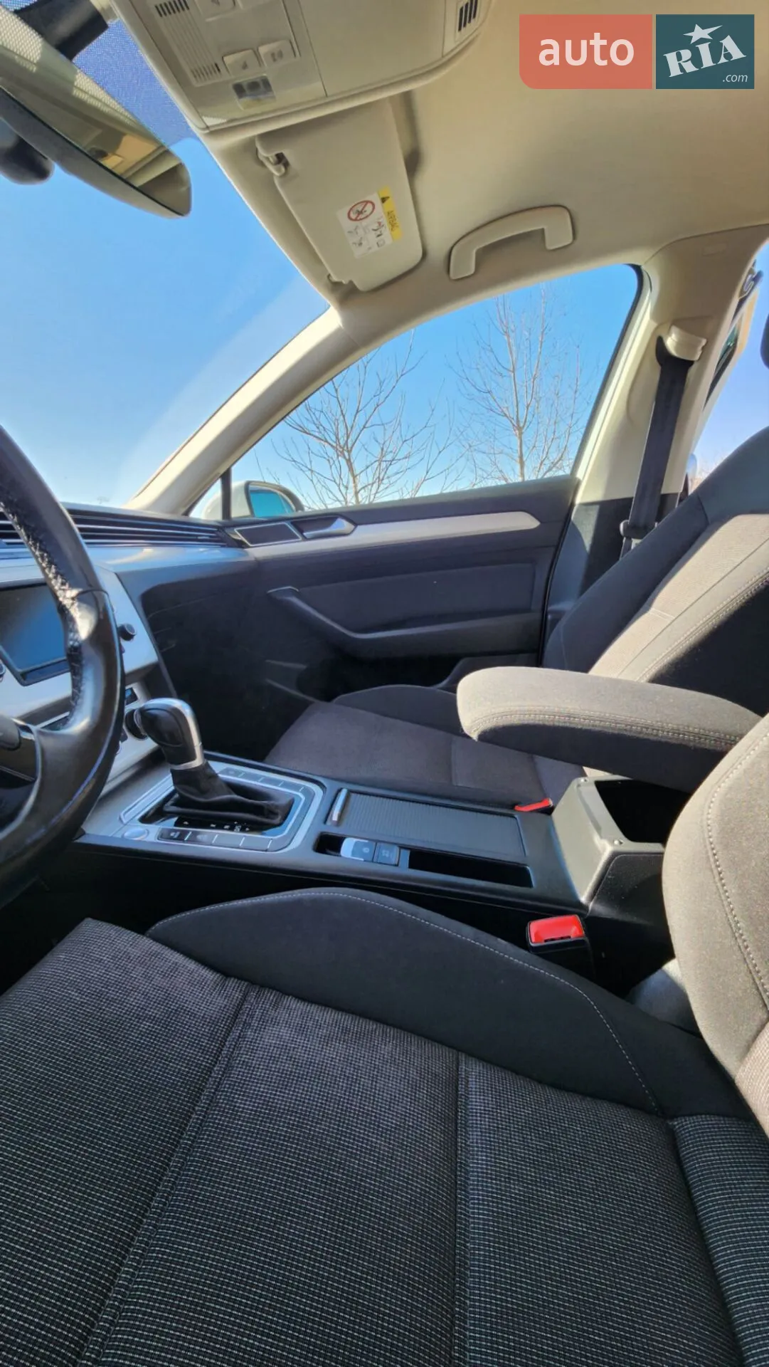 2017 Volkswagen Passat - мініатюра 31