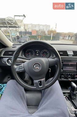 Седан Volkswagen Passat 2014 в 