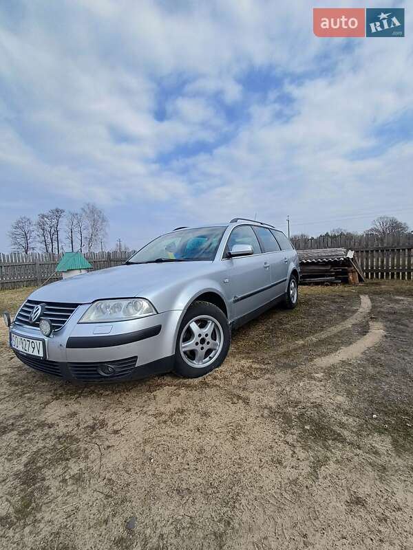Универсал Volkswagen Passat 2001 в 