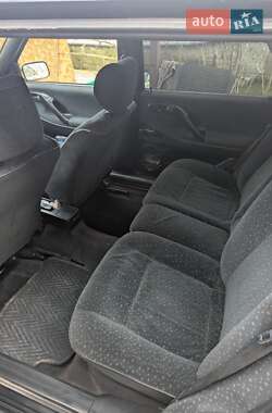 Универсал Volkswagen Passat 1995 в 