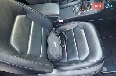 Универсал Volkswagen Passat 2012 в 