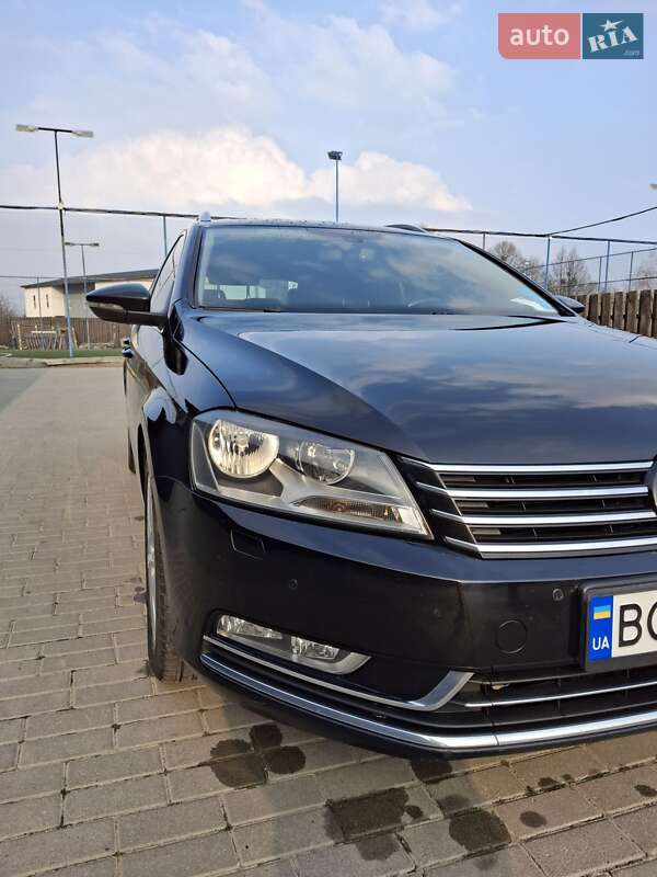 Универсал Volkswagen Passat 2011 в Львове