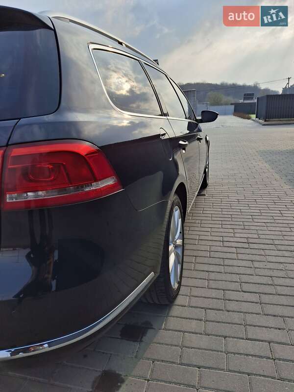 Универсал Volkswagen Passat 2011 в Львове