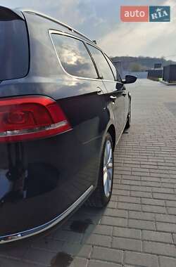 Універсал Volkswagen Passat 2011 в 