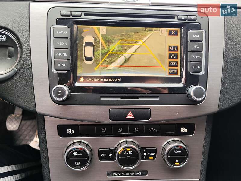 Седан Volkswagen Passat 2011 в Виннице