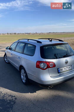 Универсал Volkswagen Passat 2010 в 